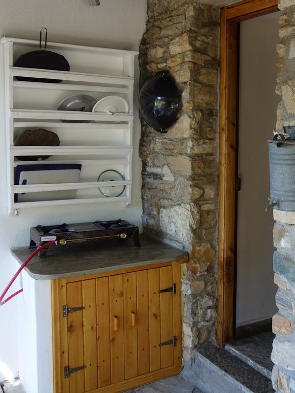 Traditional Stonehouse Potistika Exterior foto